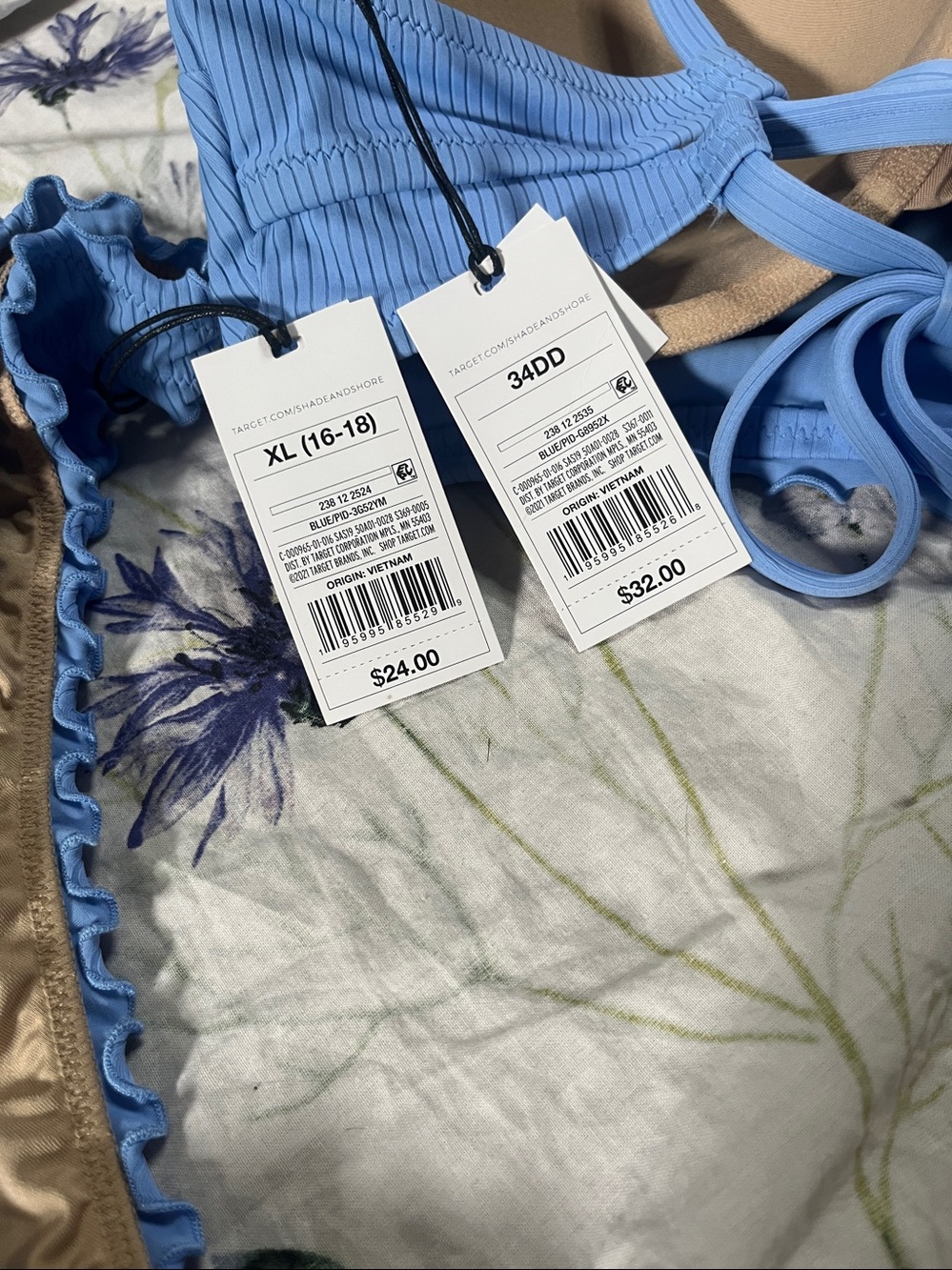 Shade & Shore Ribbed Ruffle Bikini Set – Padded Top & Low Rise Bottoms 💙✨ - Picture 3 of 5